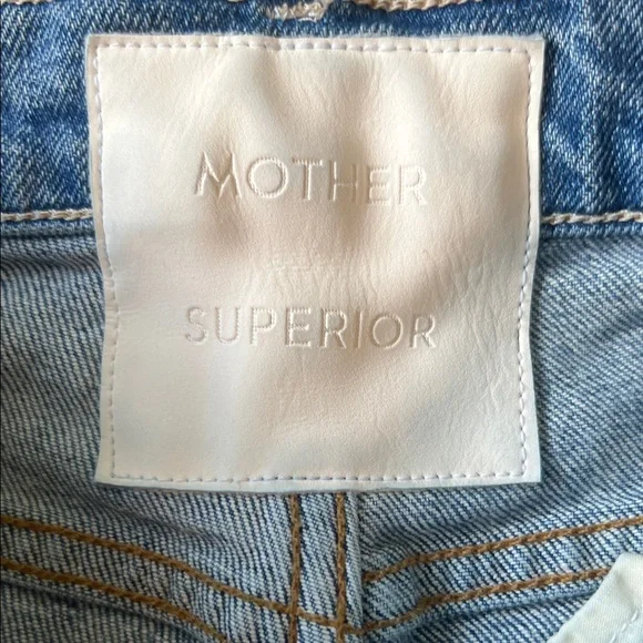 MOTHER Blue Distressed Ankle Length Jeans - Picture 5 of 8